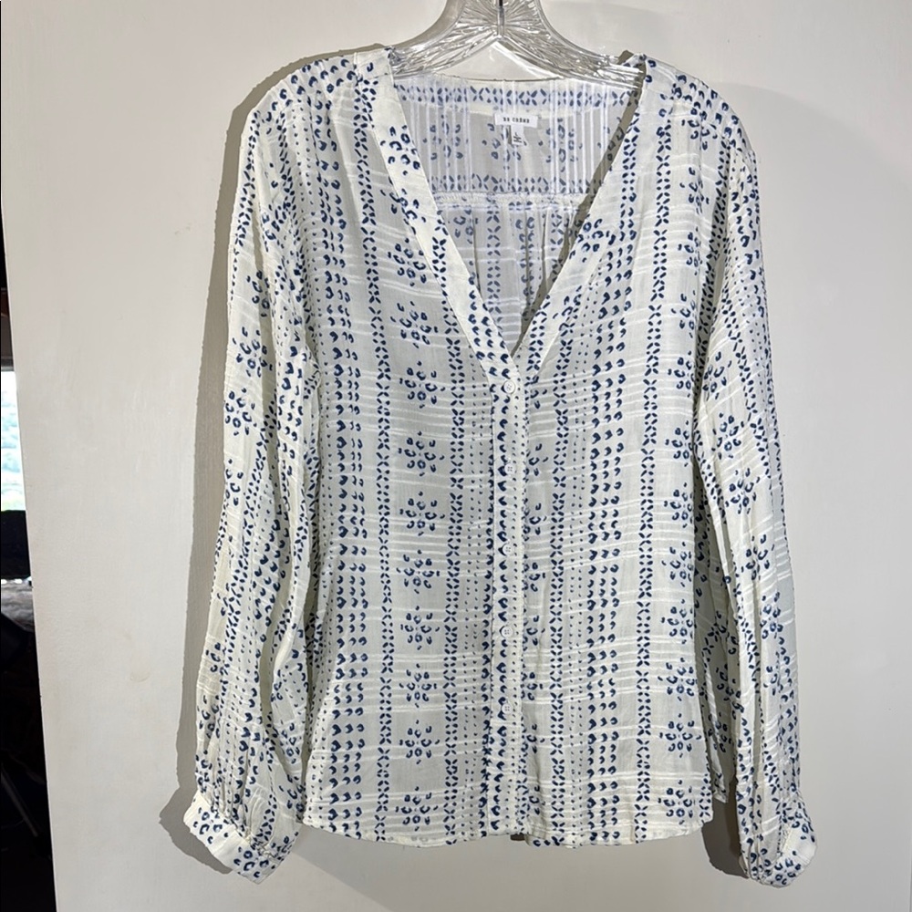Ada Cream Long Sleeve Buttoned V Neck Blouse Raised Textured Blue Details Size S